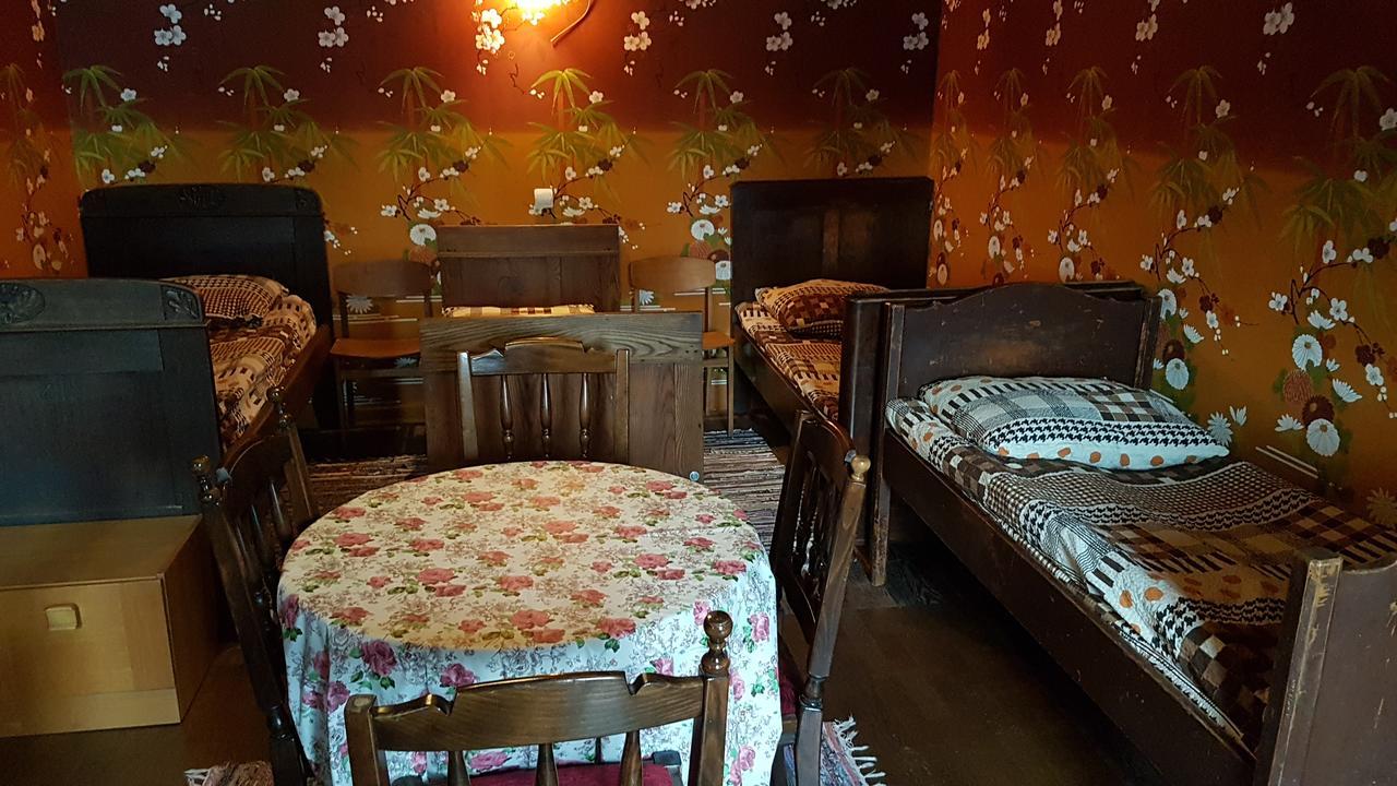 Oreiviu Uzuoveja Kaimynai Luaran gambar